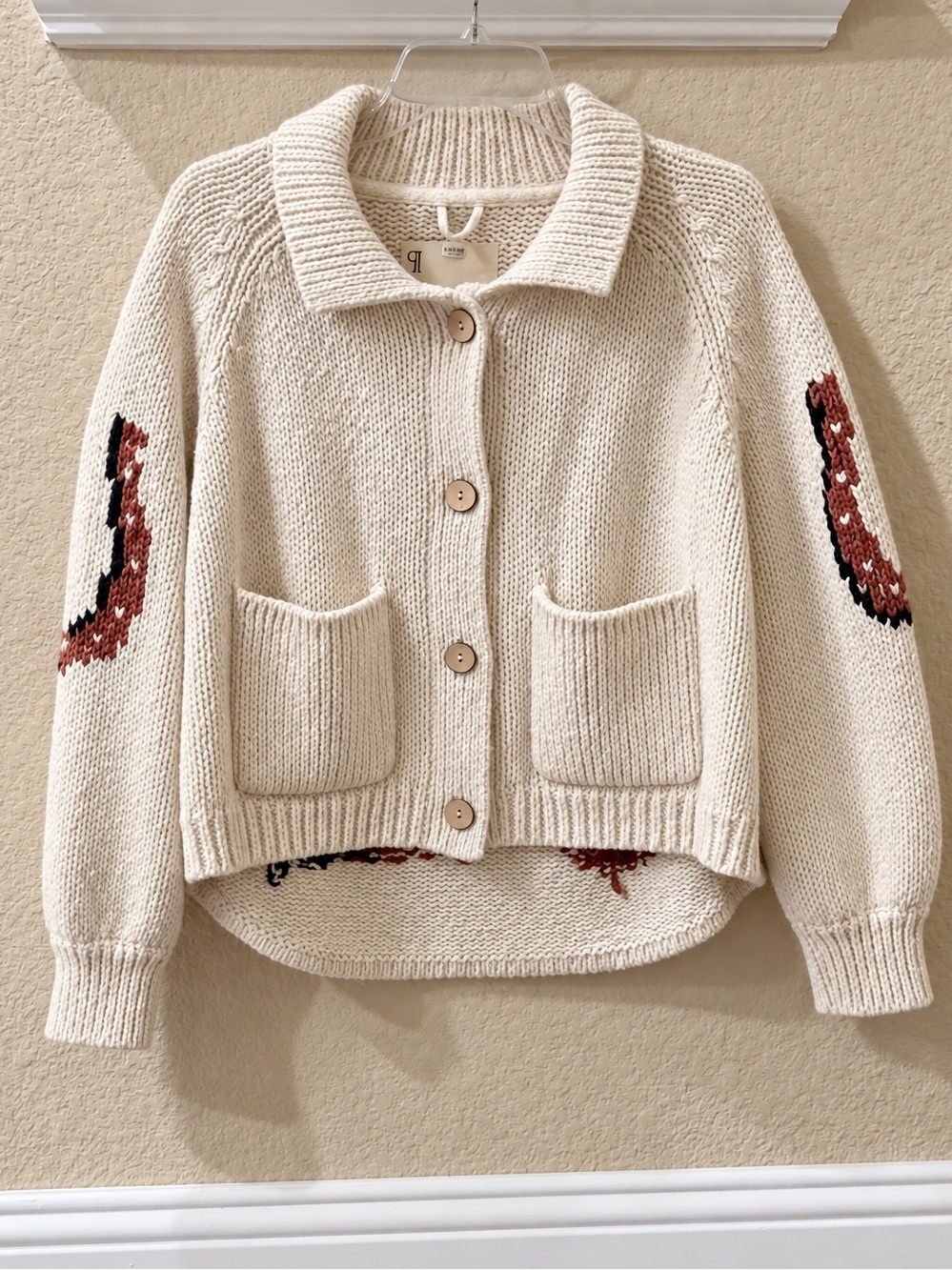 Pilcro by Anthropologie Western Horse Graphic Knit Cardigan Sweater Size MP - Picture 9 of 12